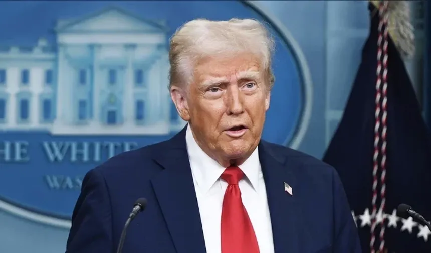 Trump'ın Adalet Bakanı Bondi'yi görevden almayı değerlendirdiği iddia edildi