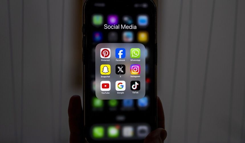 Avrupa'daki tüketici dernekleri Google, Meta ve TikTok'u şikayet etti