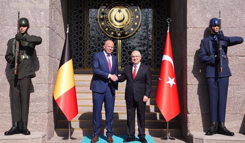 Milli Savunma Bakanı Güler, Belçikalı mevkidaşı Francken ile görüştü