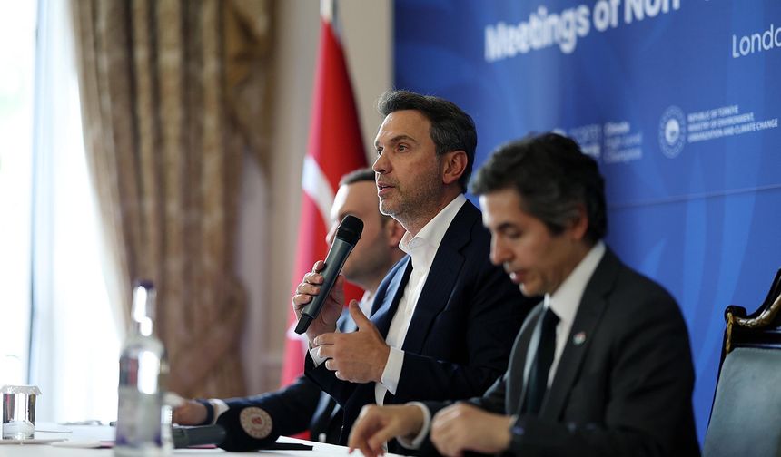 Enerji ve Tabii Kaynaklar Bakanı Bayraktar, Türkiye'nin enerji dönüşümünde 3 temel konuya odaklandığını bildirdi
