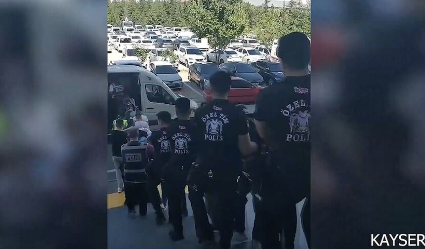 Kayseri merkezli 6 ilde düzenlenen uyuşturucu operasyonunda 211 zanlı tutuklandı