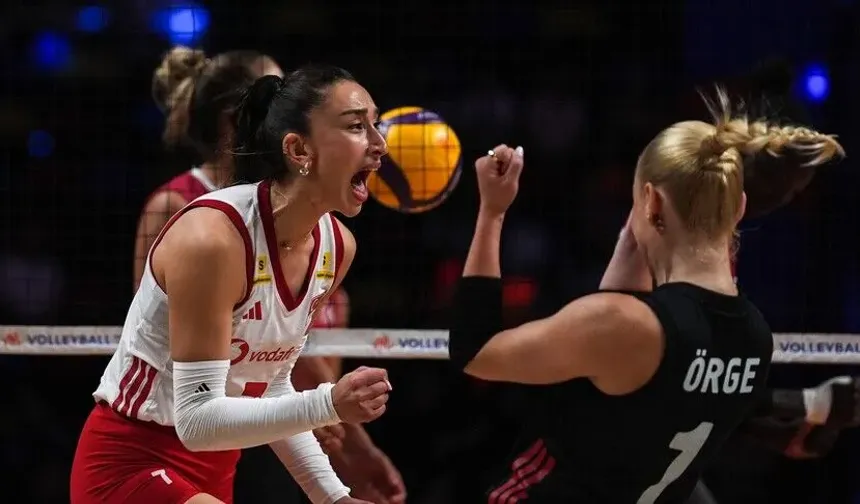 A Milli Kadın Voleybol Takımı VNL yarı finalinde
