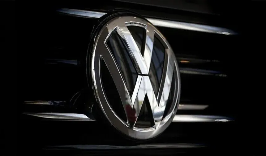 Alman otomotiv devinde kriz büyüyor: Volkswagen’de işler yolunda gitmiyor!