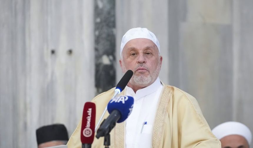 Şukri: Batıya ahlak ve değer ihraç edeceğiz