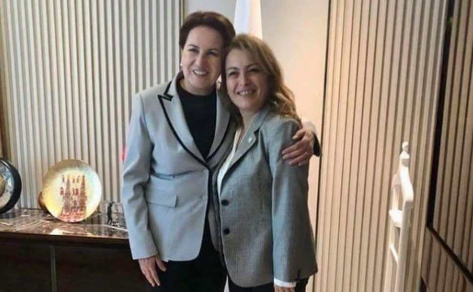 İYİ Parti'de istifa üstüne istifa! İstanbul Milletvekili Ayşe Sibel Yanıkömeroğlu sosyal medyadan duyurdu...