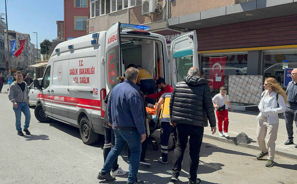 İstanbul'da deprem bilançosu! Valilik yaralıların sayısını açıkladı
