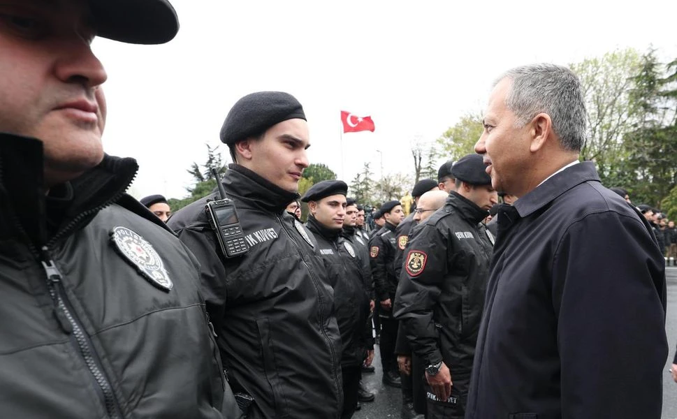 Bakan Yerlikaya duyurdu! 1 Mayıs'ta 409 gözaltı