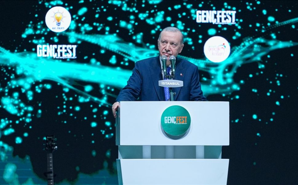 "Barış diplomasisinin öncülüğünü dünyada bugün Türkiye üstleniyor"