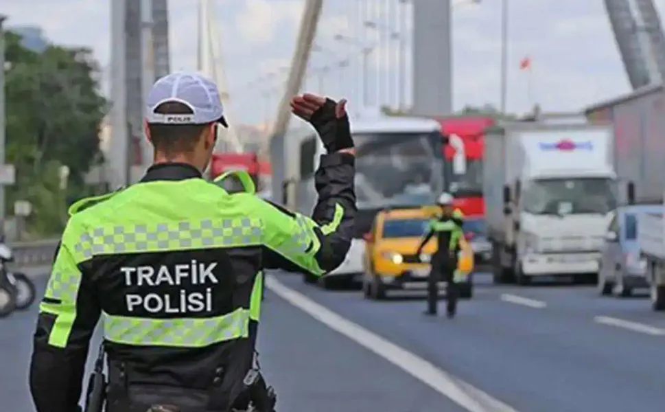 İstanbullular dikkat! Bugün bazı yollar trafiğe kapatılacak