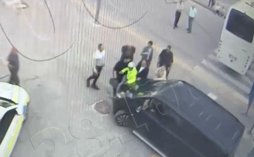 Polisin üzerine aracı süren CHP'li Beker'in şoförüne soruşturma