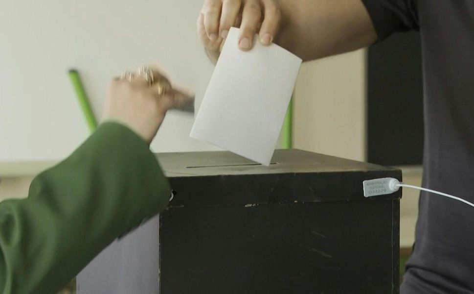 Portekiz'de erken genel seçimlerde oy kullanma işlemi başladı