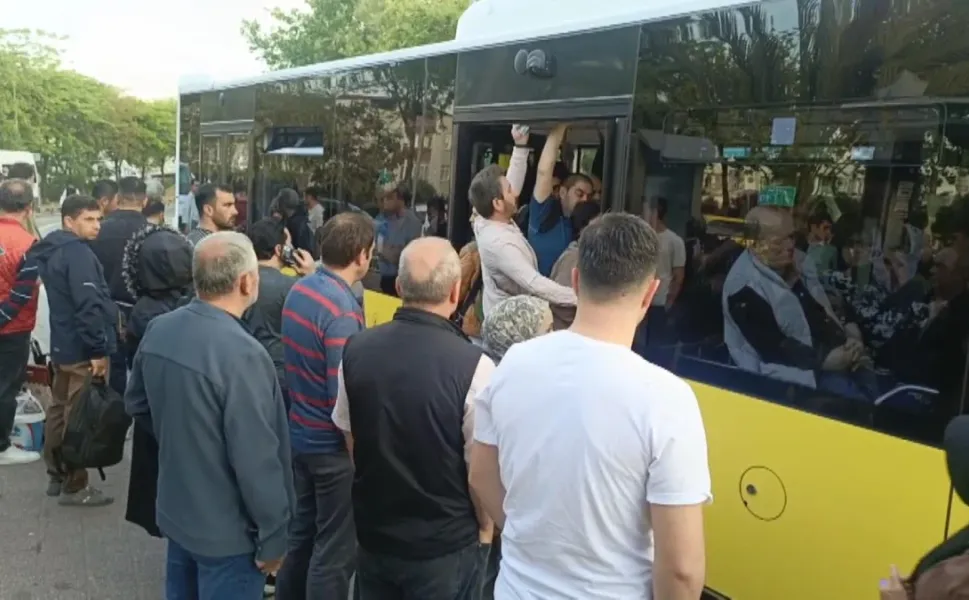 İstanbul'da 'özel' kaos! Otobüsler kontak kapattı
