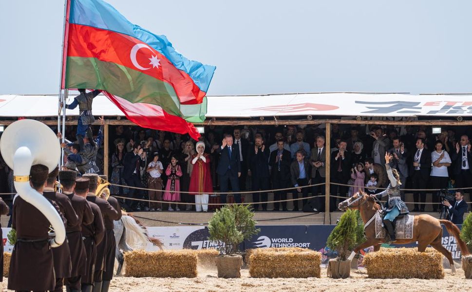 Erdoğan, 7. Etnospor Kültür Festivali'ni ziyaret etti