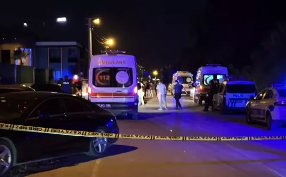 Amca dehşeti: 2 yeğenini öldürdü, 1 yeğenini yaraladı