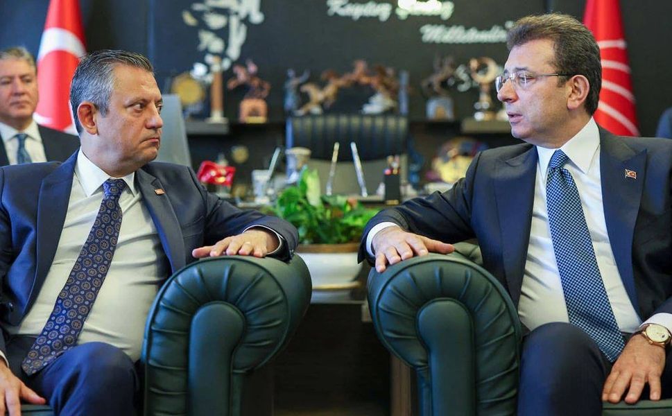 Şoför başkan yardımcısı, işçi danışman oldu!