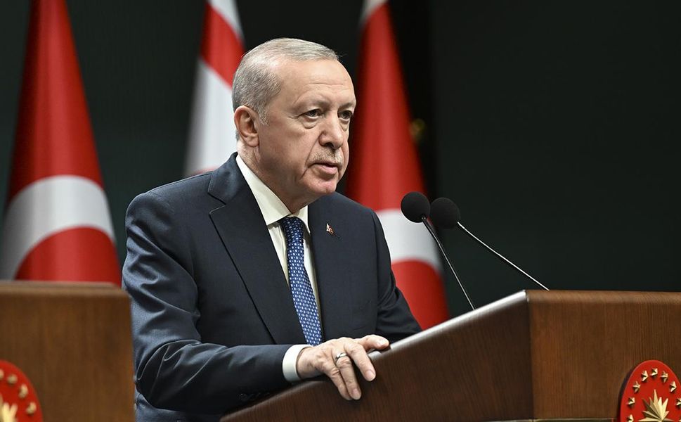 KKTC'nin 42. kuruluş yıl dönümünü kutladı