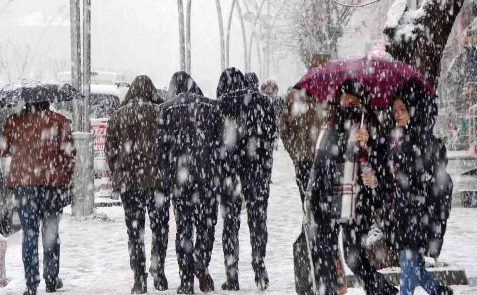 Meteoroloji'den kar uyarısı geldi! 23 il için sarı kod