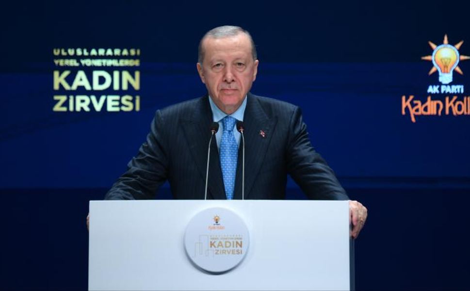 Erdoğan: El değiştiren belediyeler hızla irtifa kaybediyor, sorunlar kronikleşti