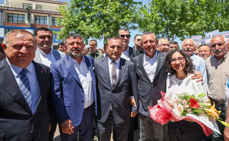 CHP'de "yolsuzluk" kavgası: "Veli Ağbaba CHP'yi kendi şirketi gibi yönetiyor"