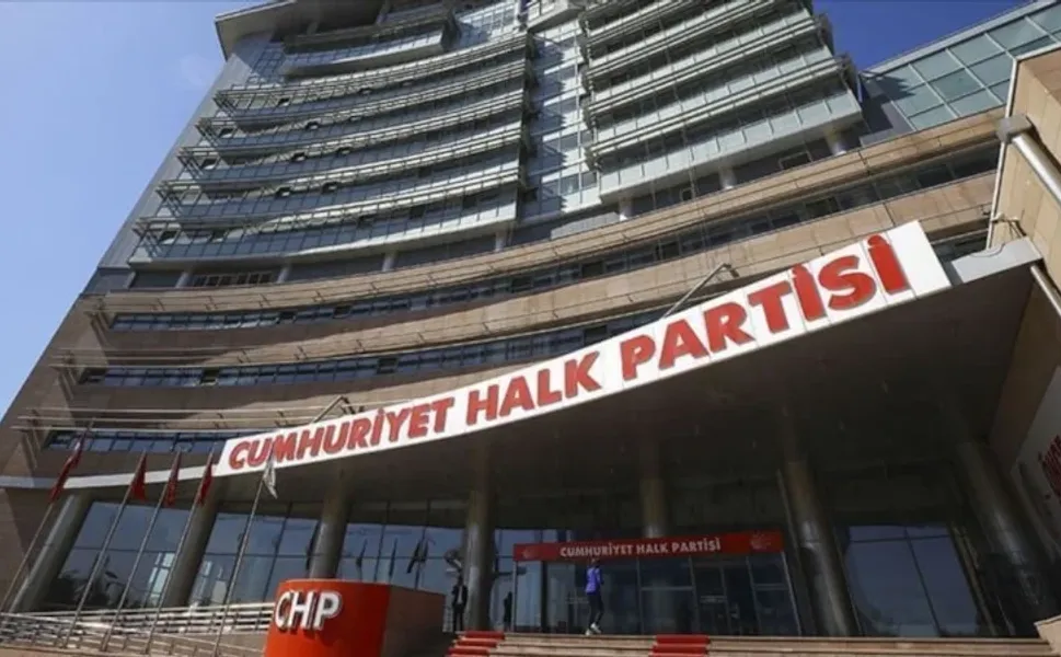 CHP'nin 38'inci Olağan Kurultayı'na ilişkin dava ertelendi