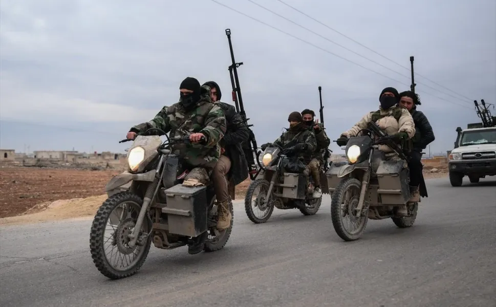 Suriye ordusu Deyr Hafir bölgesinde: SDG geri çekiliyor