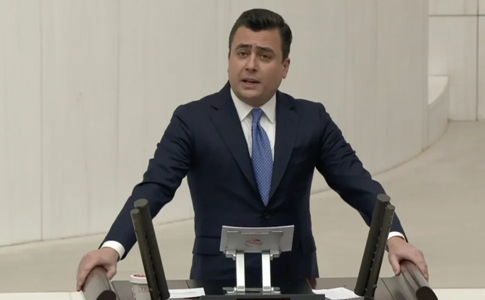 Osman Gökçek'ten CHP'ye: Konserlerde vurgun yaptınız