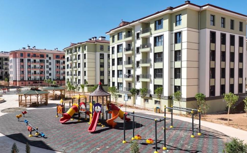 500 bin sosyal konut projesinde kura heyecanı sürüyor