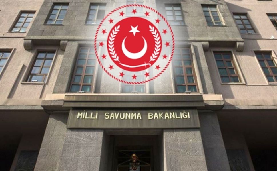 MSB: 'Türk hava sahasına giren balistik füze imha edildi'
