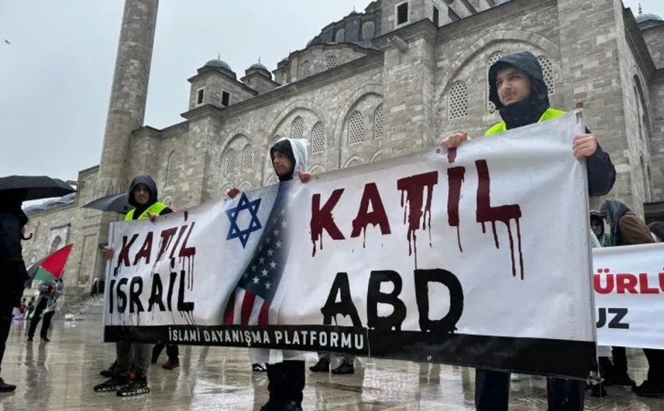 İsrail ve ABD'ye yönelik protesto yürüyüşü yapıldı!