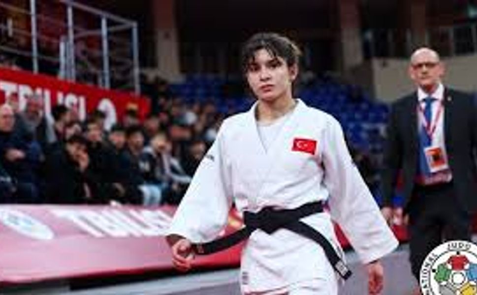 Milli judocu Tuğçe Beder, Tiflis Grand Slam'de altın madalya kazandı