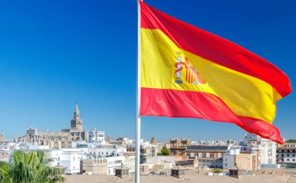 İspanya hükümeti, muhalif lidere vatandaşlık veriyor