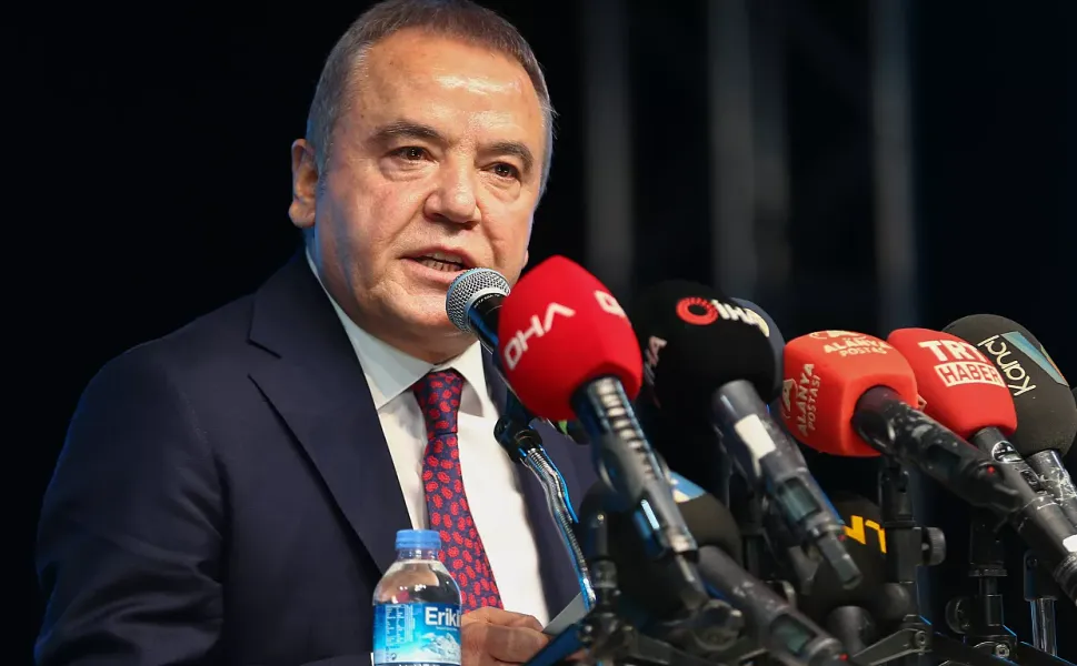 İBB soruşturması kapsamında Muhittin Böcek'in 2 şoförü gözaltına alındı