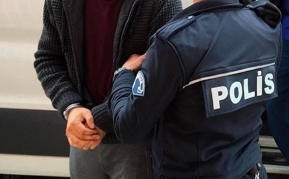 Tekirdağ'da "okulda silahlı eylem yapılacağı" paylaşımlarına ilişkin 2 çocuk tutuklandı