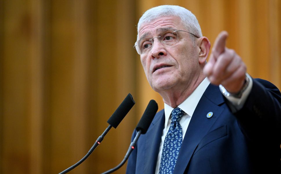 İYİ Parti Genel Başkanı Dervişoğlu, Almanya'da partisinin teşkilatıyla bir araya geldi