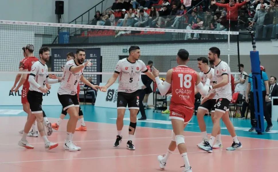 Alanya Belediyespor kadrosunu revize ediyor