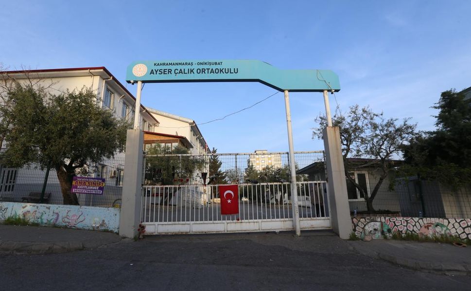 9 kişinin hayatını kaybettiği okul saldırısında 5 öğrencinin tedavisi devam ediyor