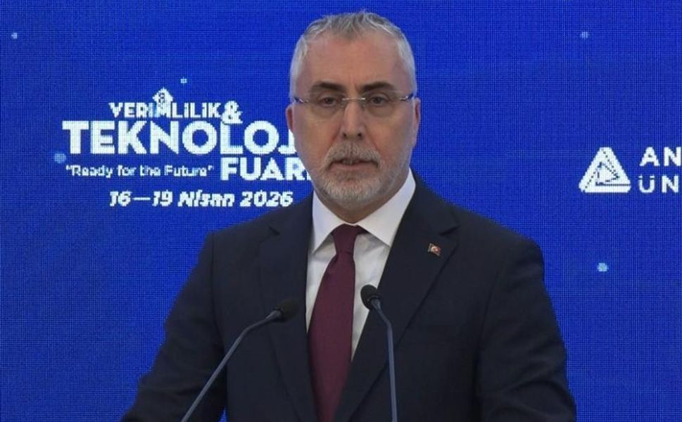 Bakan Işıkhan, '8. Verimlilik ve Teknoloji Fuarı'nda konuştu