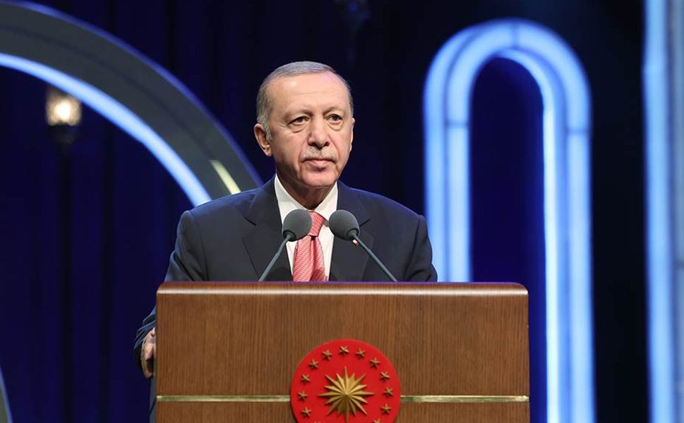 Cumhurbaşkanı Erdoğan, Fenerbahçe Opet Kadın Basketbol Takımı'nı kutladı