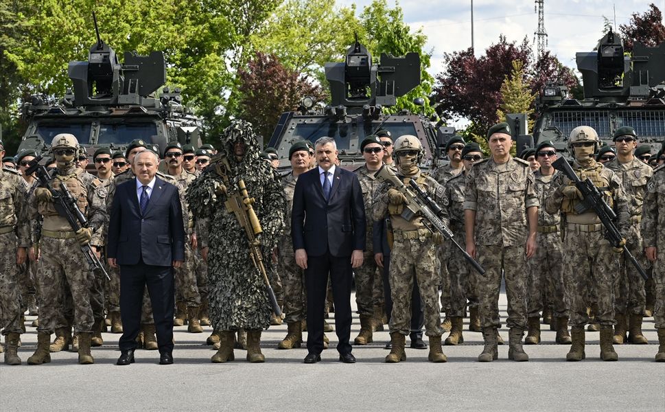 İçişleri Bakanı Çiftçi, Özel Harekat Başkanlığını ziyaret etti