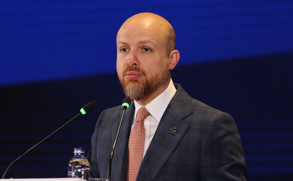 'Dünyada yaşanan yozlaşmanın önüne geçmek isteyen başka bir millet yok'