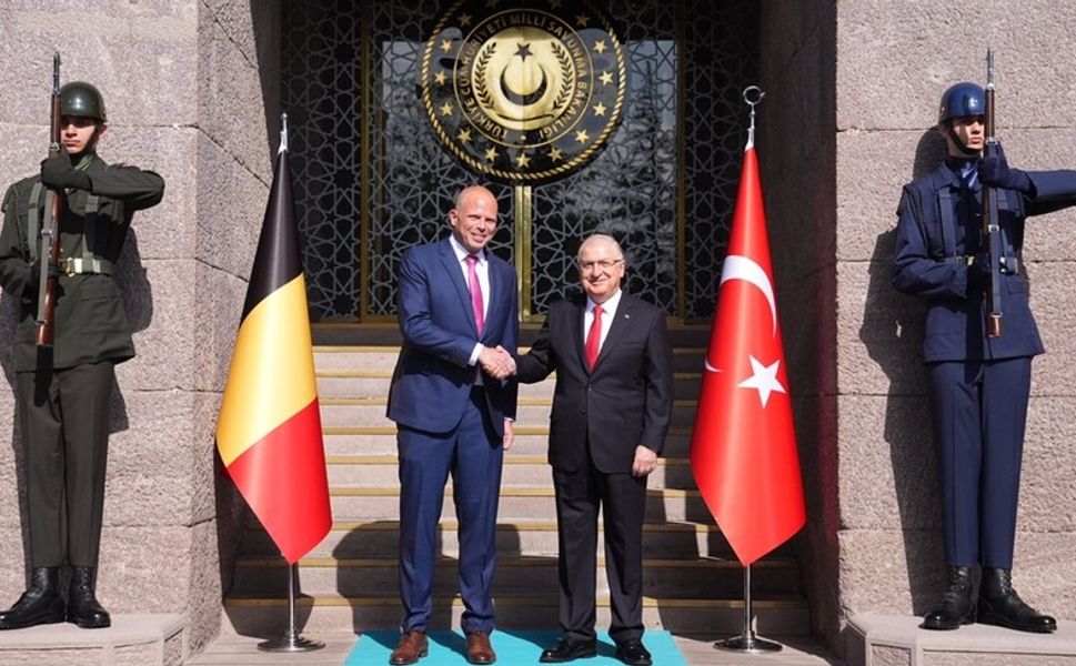 Milli Savunma Bakanı Güler, Belçikalı mevkidaşı Francken ile görüştü