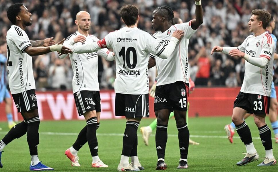 Beşiktaş'ta sezon istikrarsız ve kupasız geçti