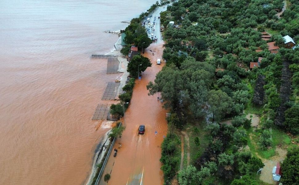 Türkiye genelinde geçen ay 148 şiddetli meteorolojik olay meydana geldi