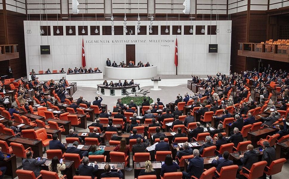 TBMM'de, fahiş site aidatlarına yönelik düzenlemeleri de içeren kanun teklifi görüşülecek