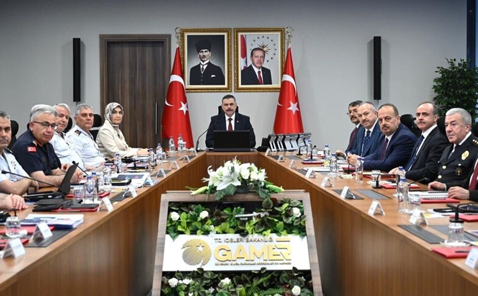 İçişleri Bakanlığı'nda NATO Zirvesi kapsamında güvenlik tedbirlerine ilişkin toplantı yapıldı