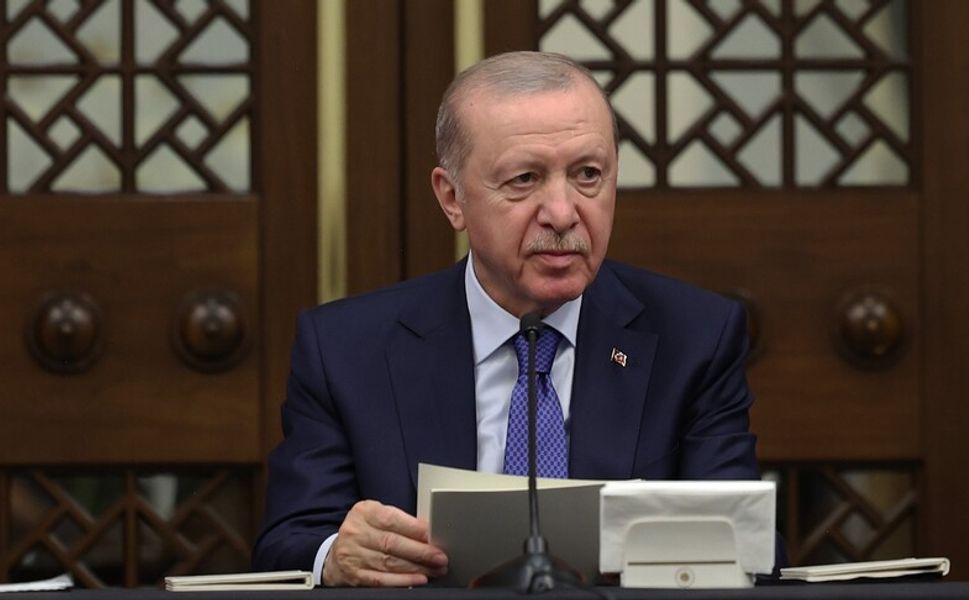 Cumhurbaşkanı Erdoğan: Herkese 'Yunusça' nazar kıldık