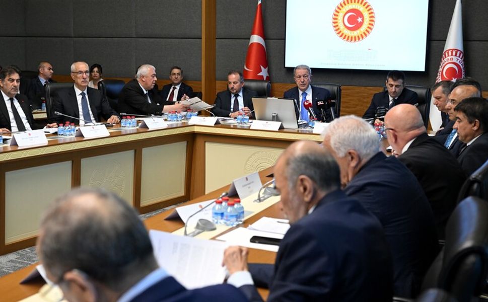 TSK ile ilgili düzenlemeleri de içeren kanun teklifi TBMM Milli Savunma Komisyonunda kabul edildi