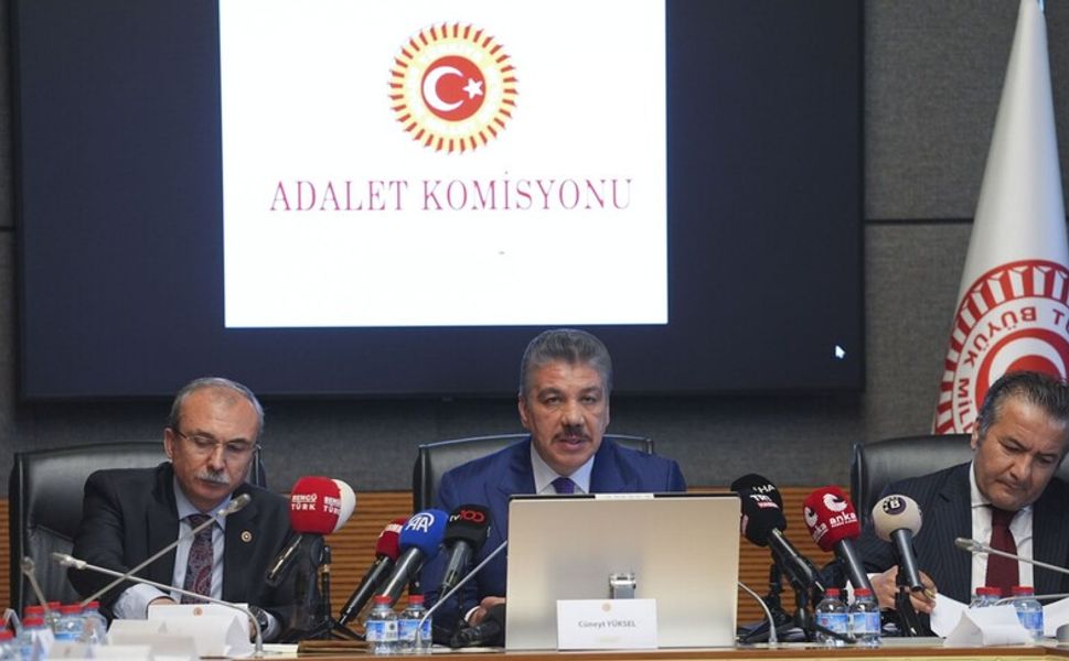 12. Yargı Paketi, TBMM Adalet Komisyonunda
