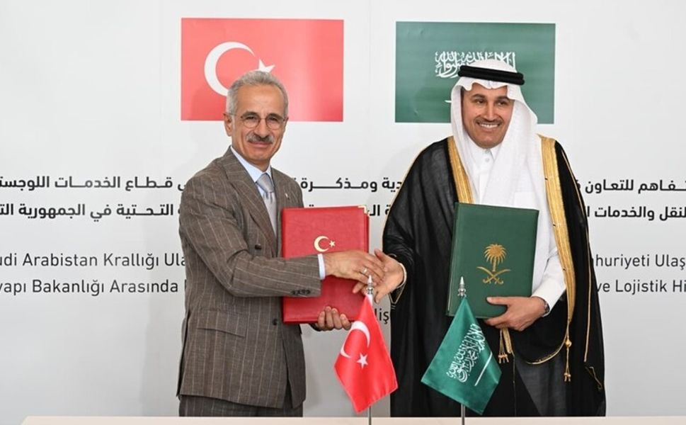Türkiye ile Suudi Arabistan, lojistik ve demir yolu alanlarında işbirliğine gitti