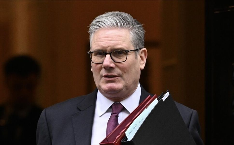 İngiltere Başbakanı Starmer, görevinden istifa ettiğini açıkladı